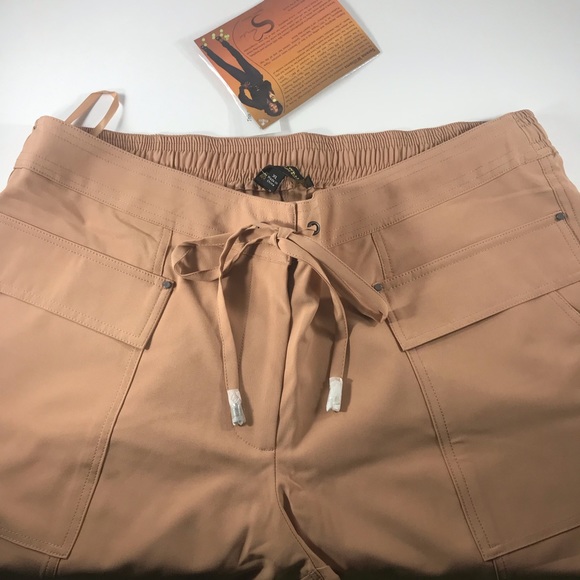 S.W.’s SIGNATURE STATEMENT LIGHTWEIGHT CASUAL PANT - Picture 4 of 8